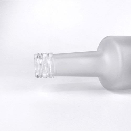 Clear 700ml Glass Bottle