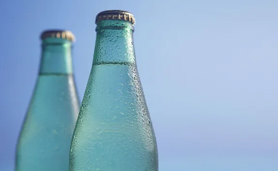 Can glass bottles be refrigerated?
