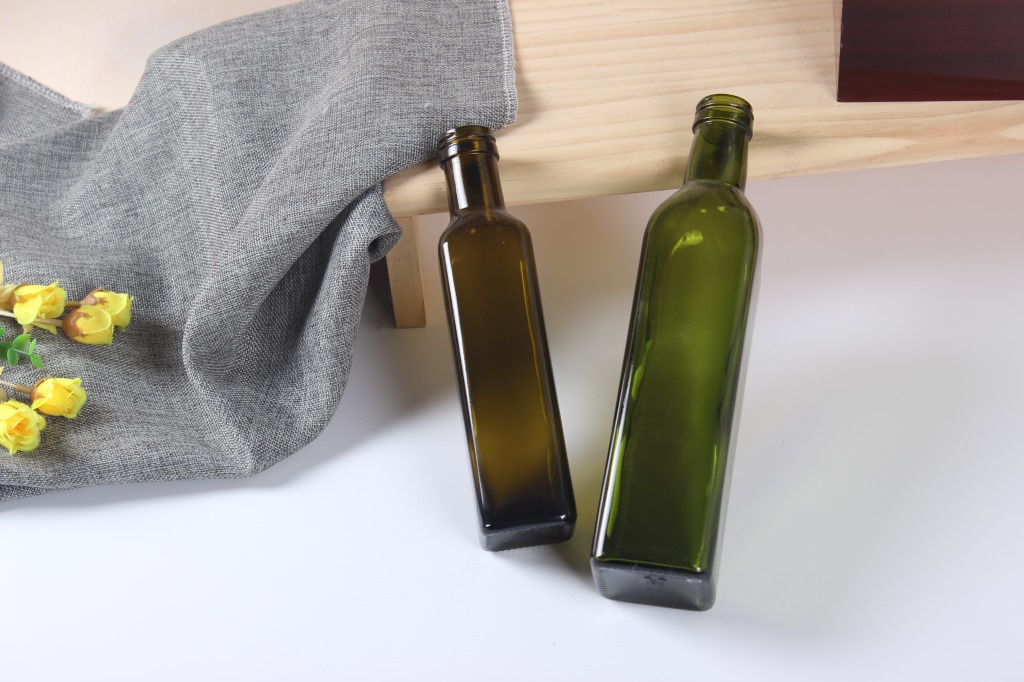 Why are olive oil bottles dark?